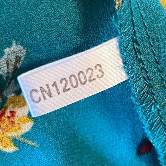 NY&C TALL BOW-NECK HALTERNECK BLOUSE, SIZE M - Picture 14 of 14